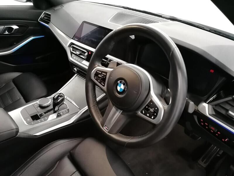 More views of BMW 320D