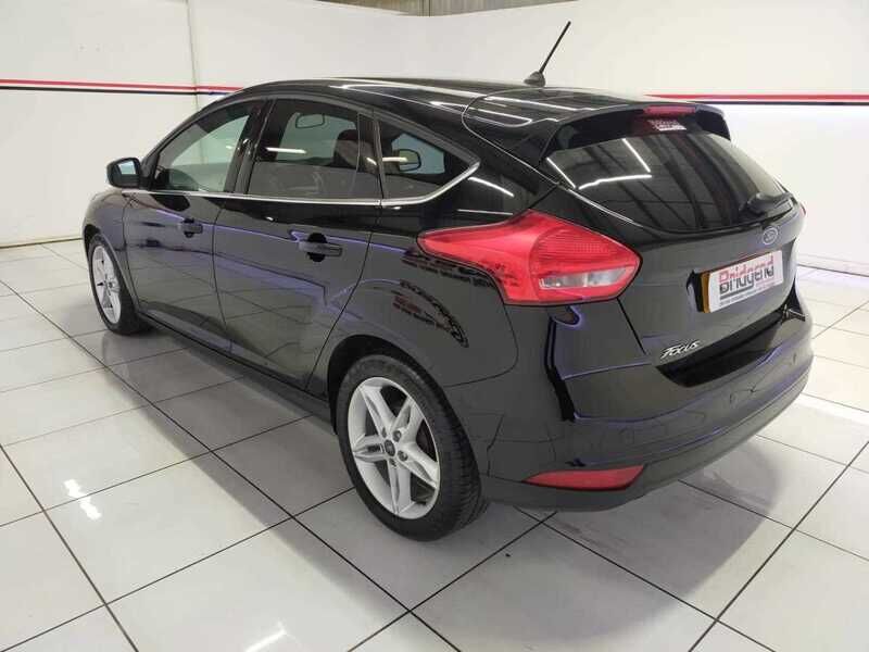 More views of FORD Focus