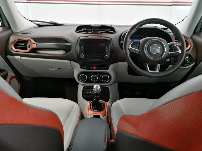 More views of Jeep Renegade