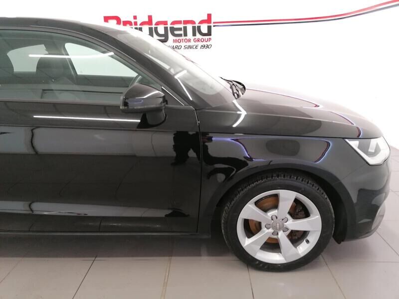More views of Audi A1