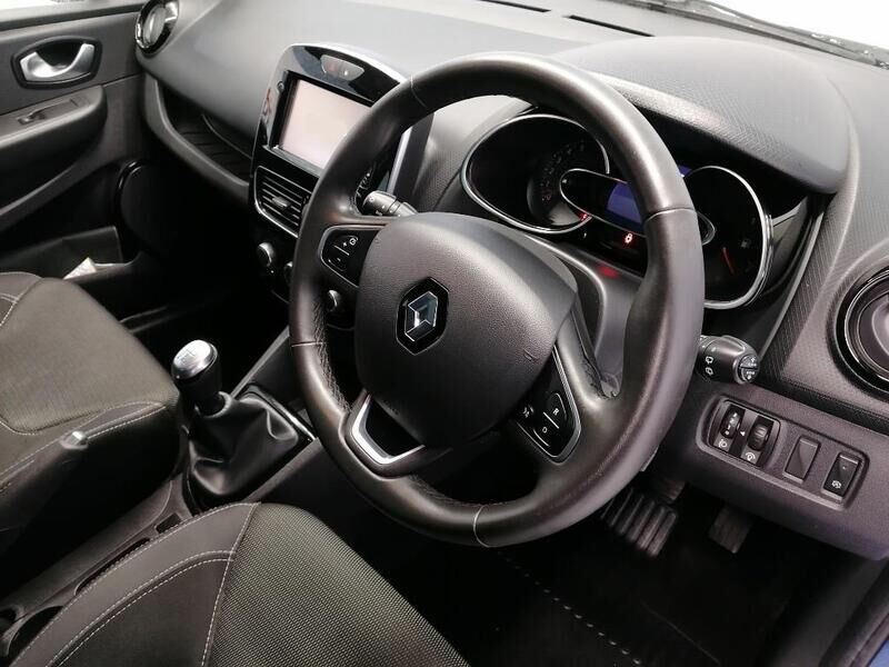 More views of RENAULT Clio