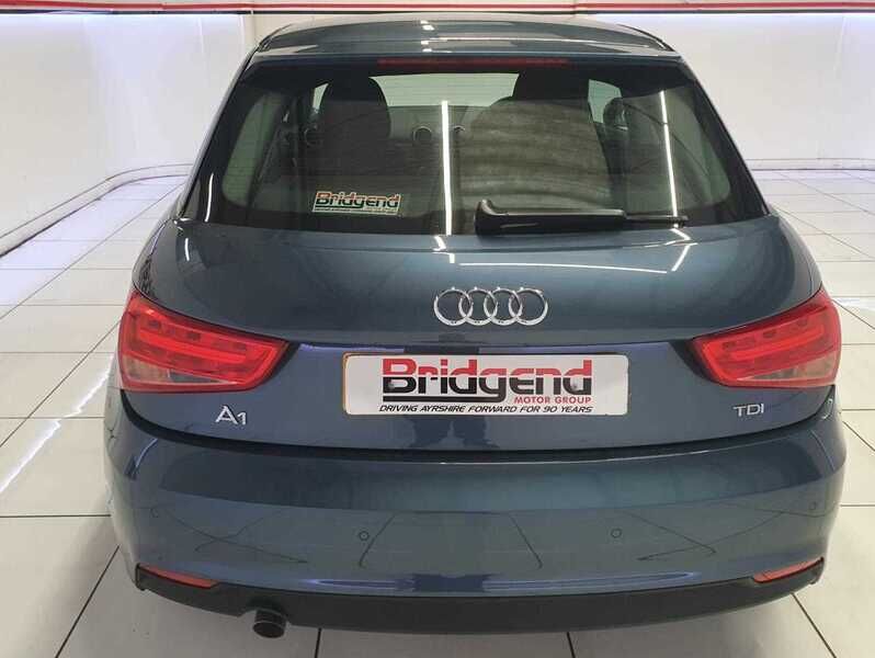 More views of AUDI A1